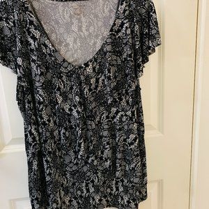 Lane Bryant 18/20 silky blouse